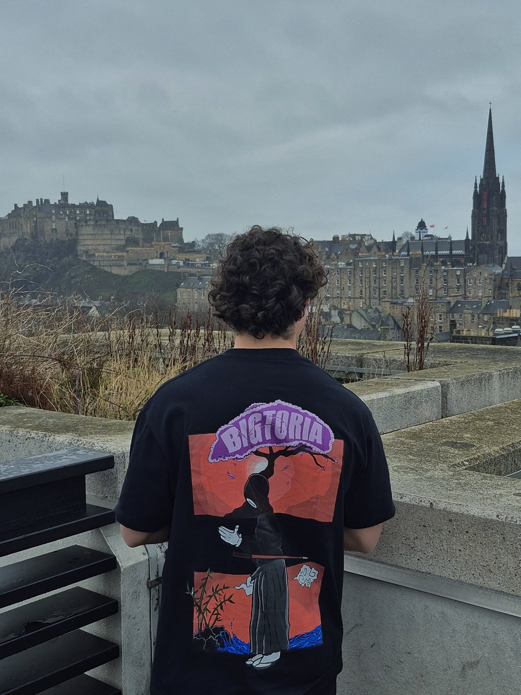Camiseta REDENCIÓN negra